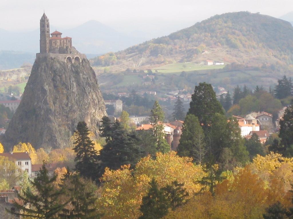 Ferienwohnung Au Pied de la Roche Exterior foto